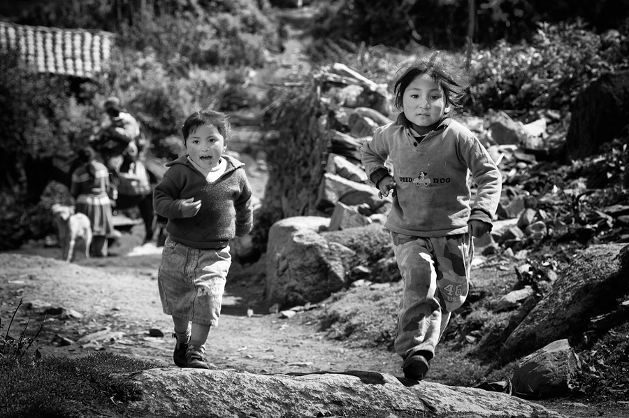 Kids in the Santa Cruz valley, Peru